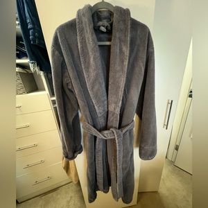 Brooklinen gently used gray bathrobe